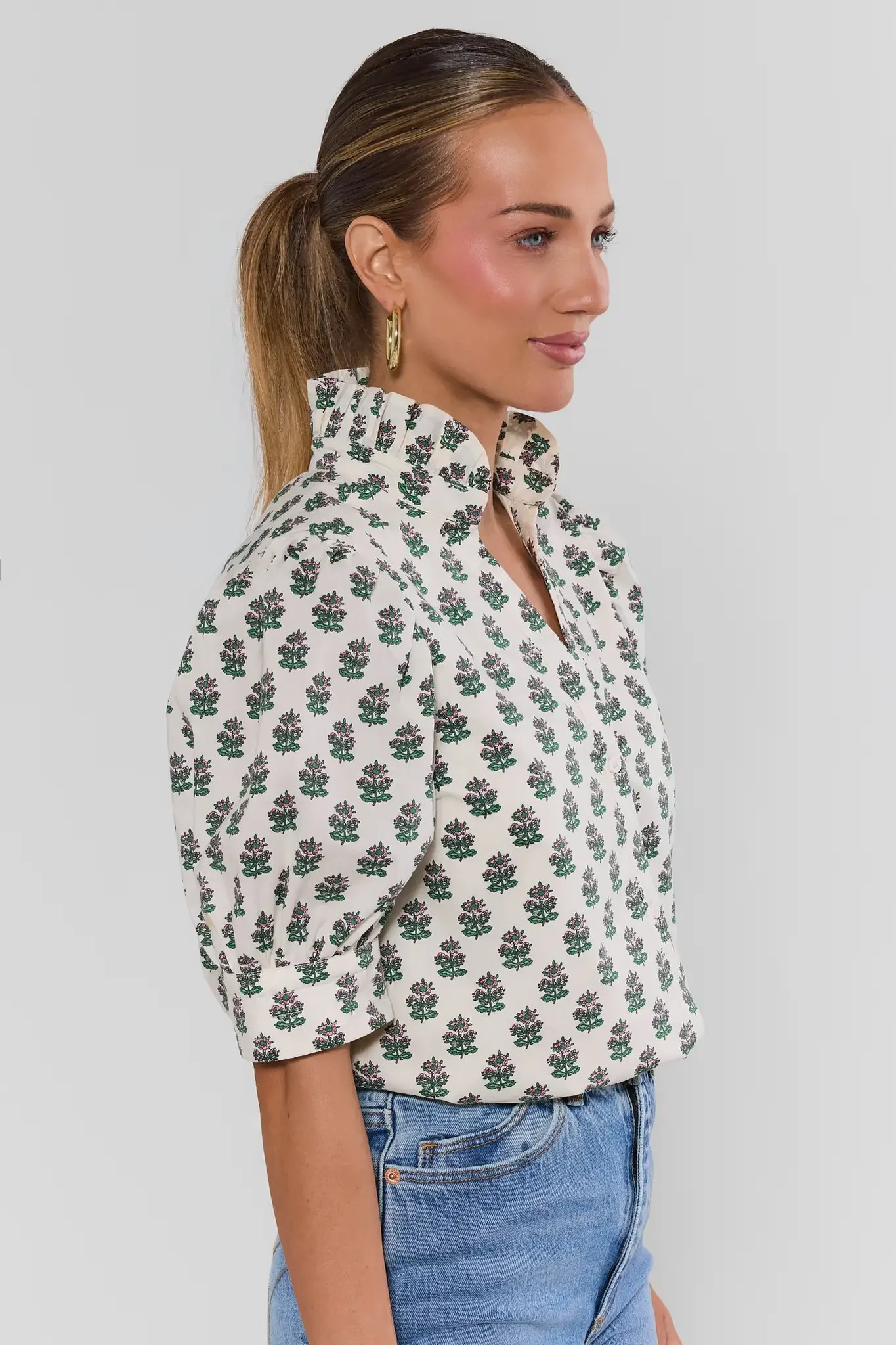 Delaney White Floral Button Up Top | Avara