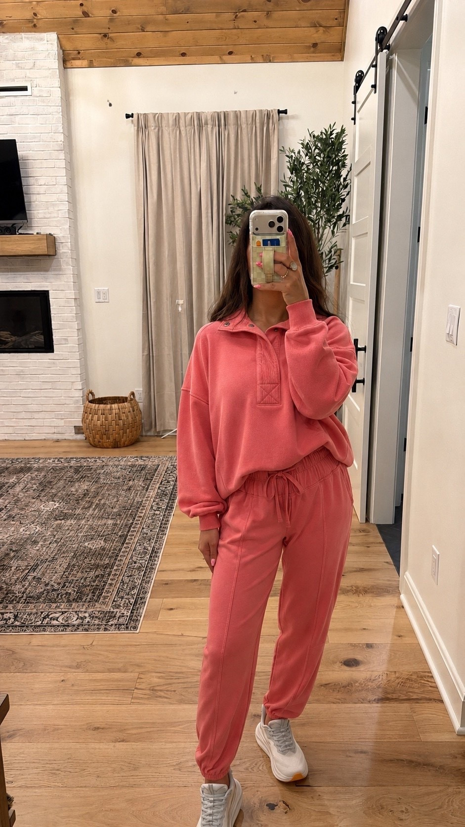 New target drop looking like aerie over here yall! I love this set

#LTKootd #LTKgrwm #LTKOver40

#LTKActive #LTKmorningroutine #LTKfoodie