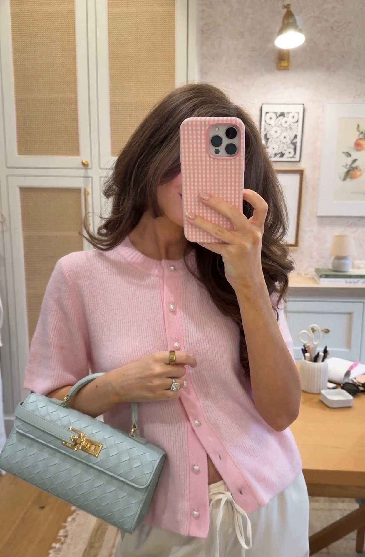 One of my favorite Amazon finds is this baby blue bag 🩵 perfect for spring and summer! 

#LTKSpringSale #LTKSeasonal #LTKootd