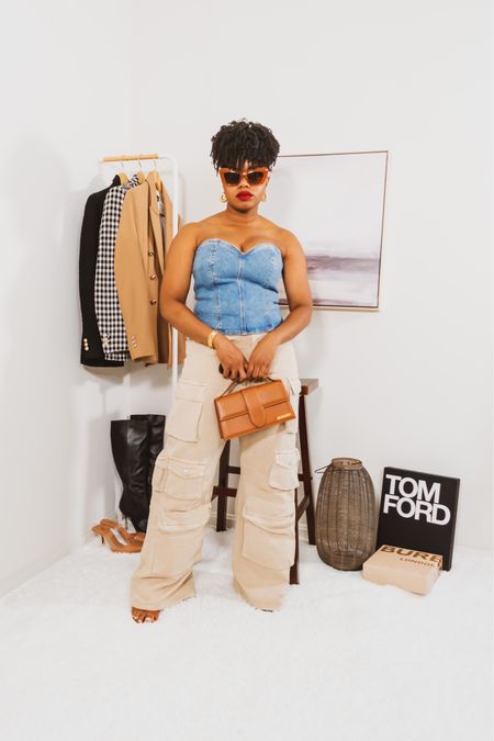 -Denim corset by Zara (medium)
-Cargo pants by F21 (large, sized up)
-Jacquemus le bambino bag (light brown)
-Lange heels by Steve Madden (true to size) 
-Cat eye sunglasses by Amazon Fashion

#LTKitbag #LTKstyletip