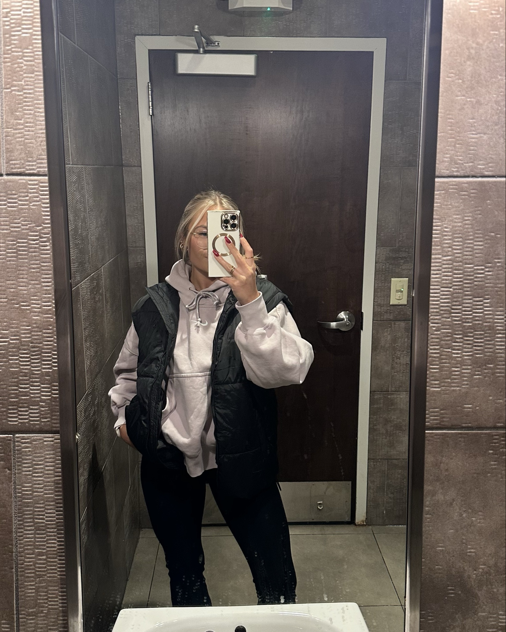 Comfy work OOTD

#LTKHome #LTKActive #LTKFitness