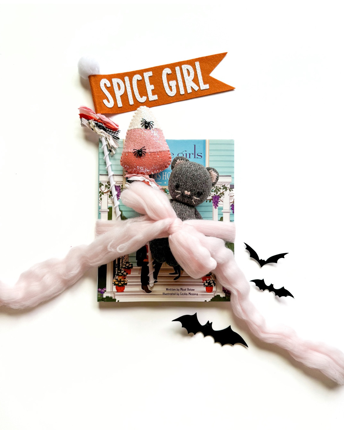 Styling Halloween gifts for kids! A book, baby kitten, and festive wands!

Felt wands: peach + goldie
Baby kitten: cuddle + kind

#LTKKids #LTKSeasonal