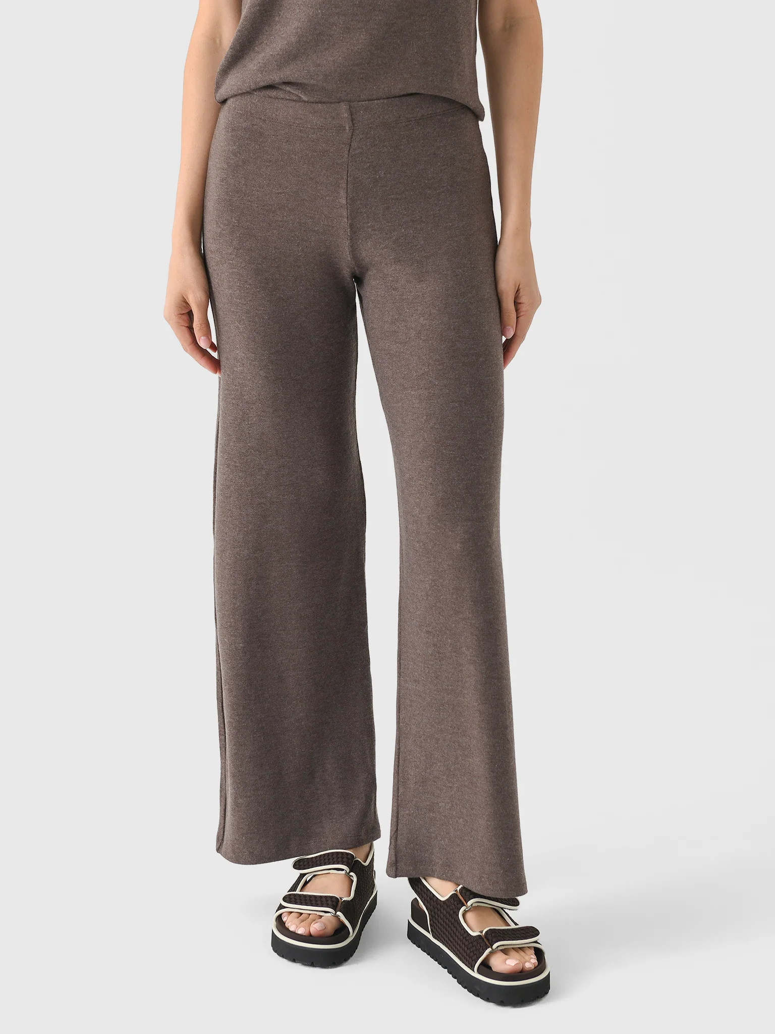 LESET
                      
                     Women's Lauren Wide Leg Pant | Saint Bernard