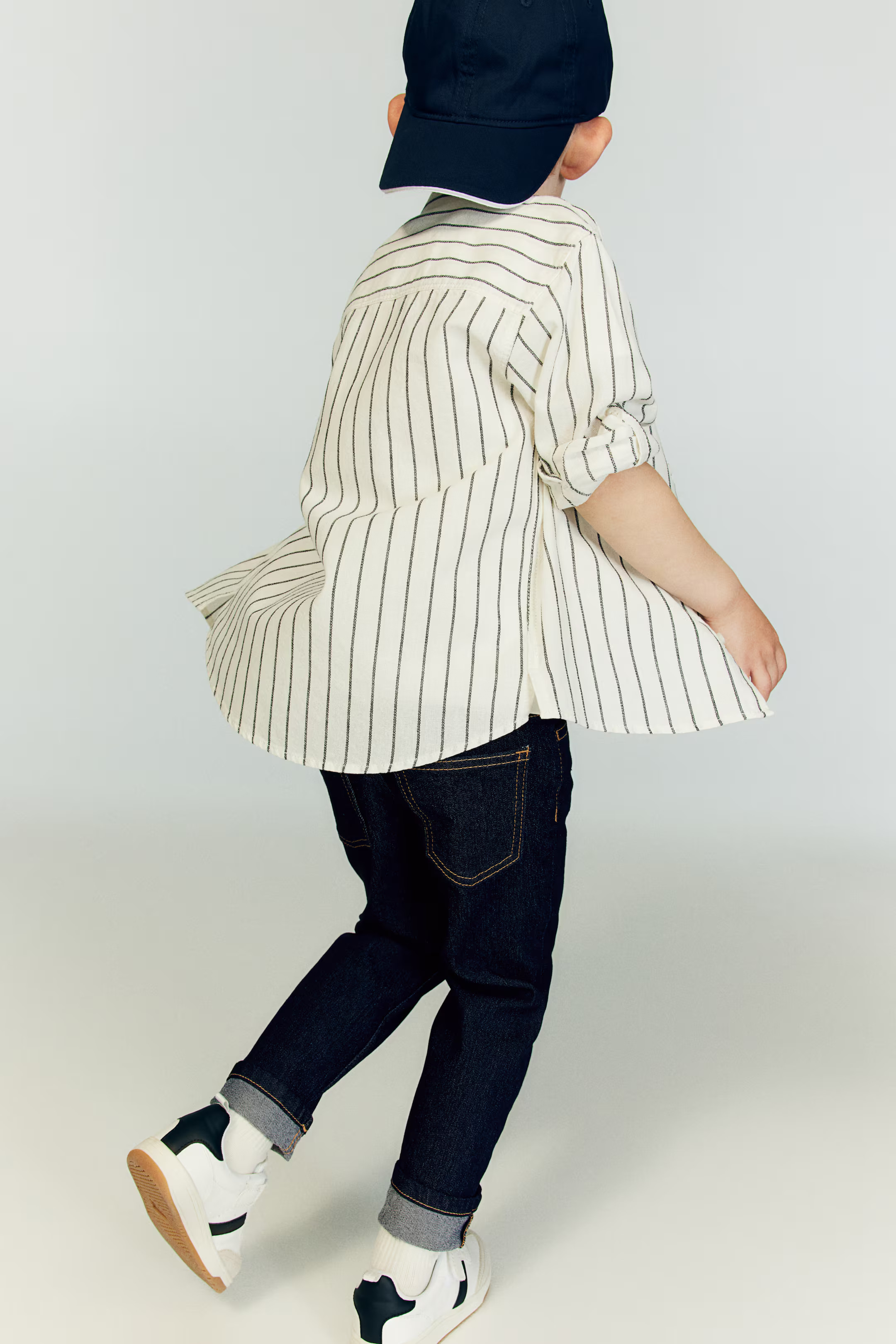 Superstretch Slim Fit Jeans - Light gray - Kids | H&M US | H&M (US + CA)