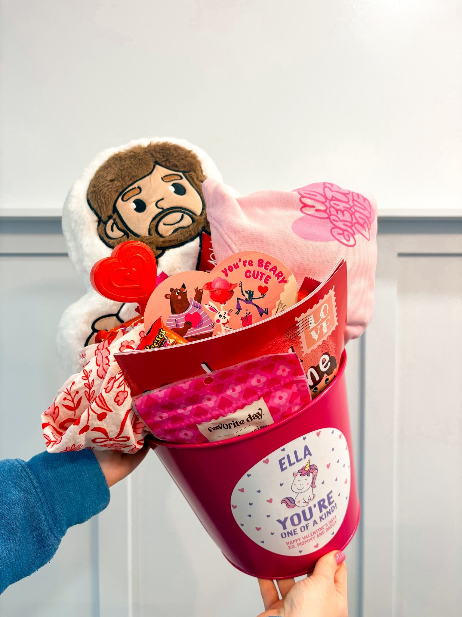 Jesus Loves You Valentine’s Day Basket 💕✝️

#LTKKids #LTKmomlife #LTKValentine