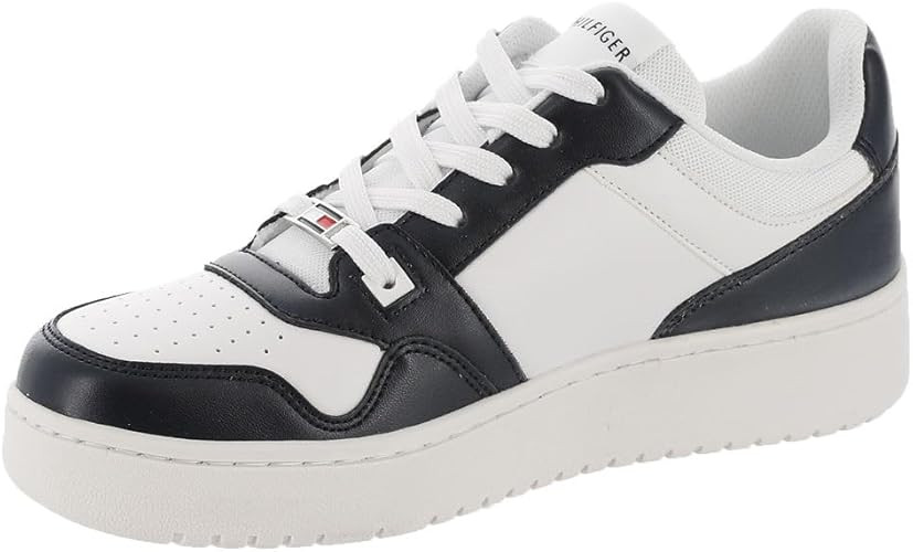 Visit the Tommy Hilfiger Store | Amazon (US)