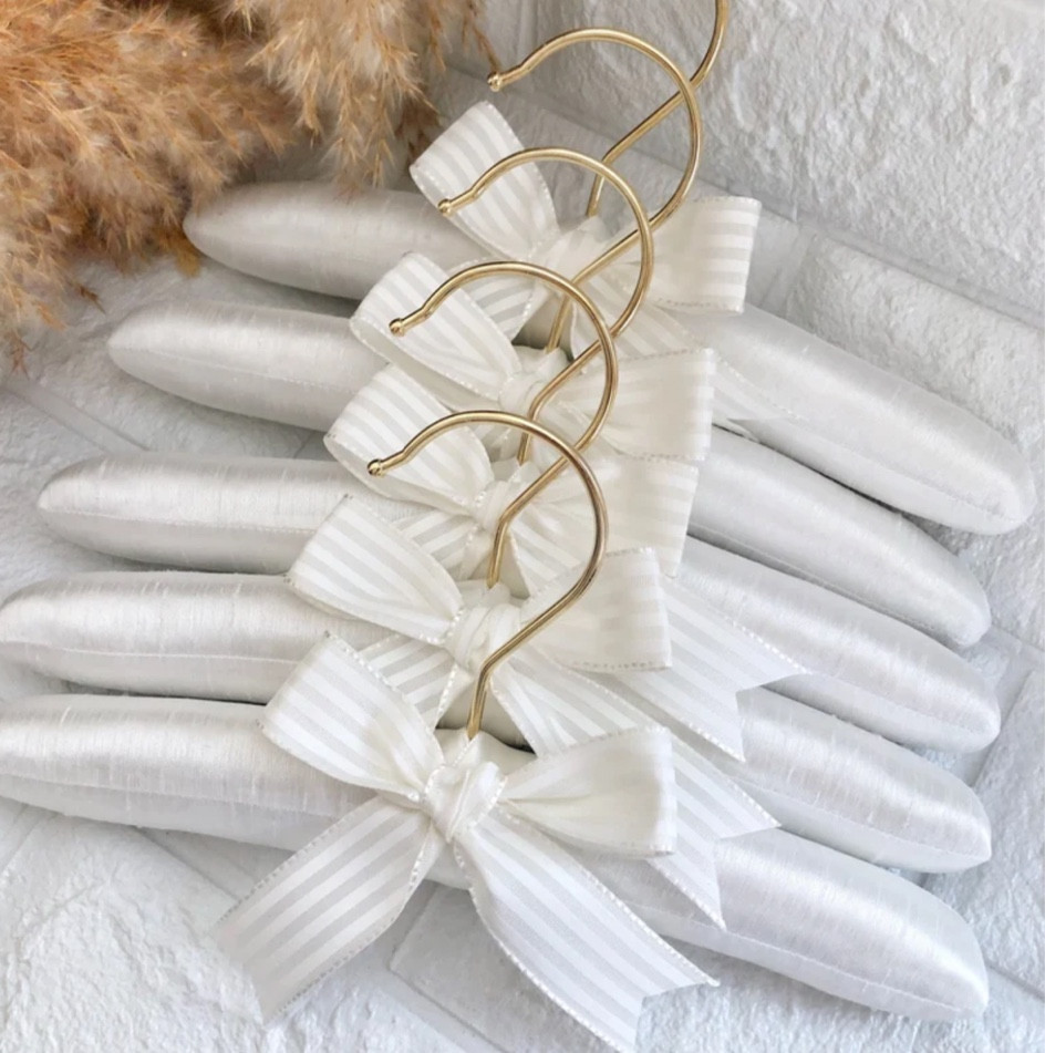 Padded hangers for babies by EfdaliAtelier

Off-white Baby Clothes Hanger Set | Padded Hanger for Baby | Ivory Color| Luxury Hanger | baby nursery | Gift for Baby | baby shower | wooden hangers | baby hangers | acrylic hangers | Amazon nursery | Amazon baby | baby registry 

#LTKbaby #LTKhome #LTKkids