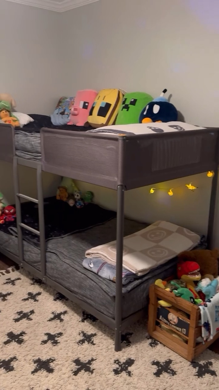 Now if only they would actually sleep in there all night🤔🫠 #roomreset #boysroom #boysroominspo #boymomlife #clean #cleaning #cleaningmotivation #laundry #asmr #reels