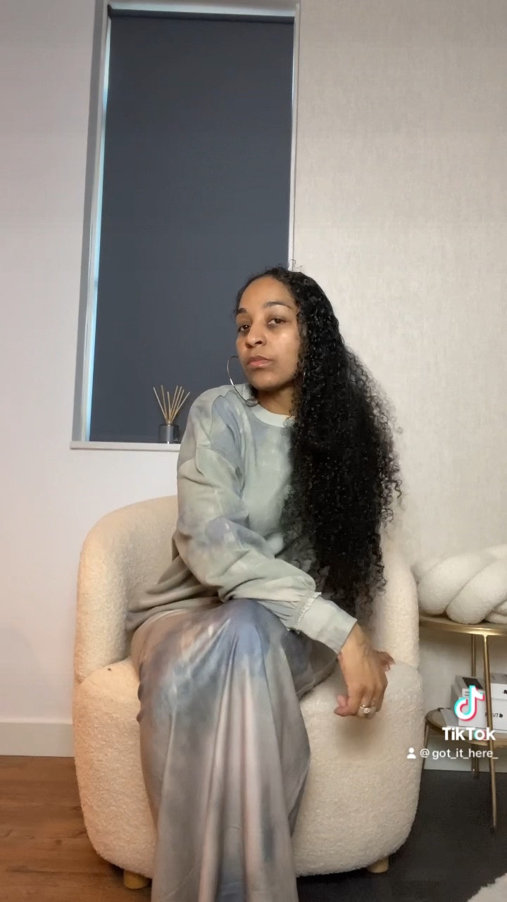 6 looks, 5 items 💙 H&M did it again #h&m #getthelook 

#LTKstyletip #LTKVideo #LTKfindsunder50