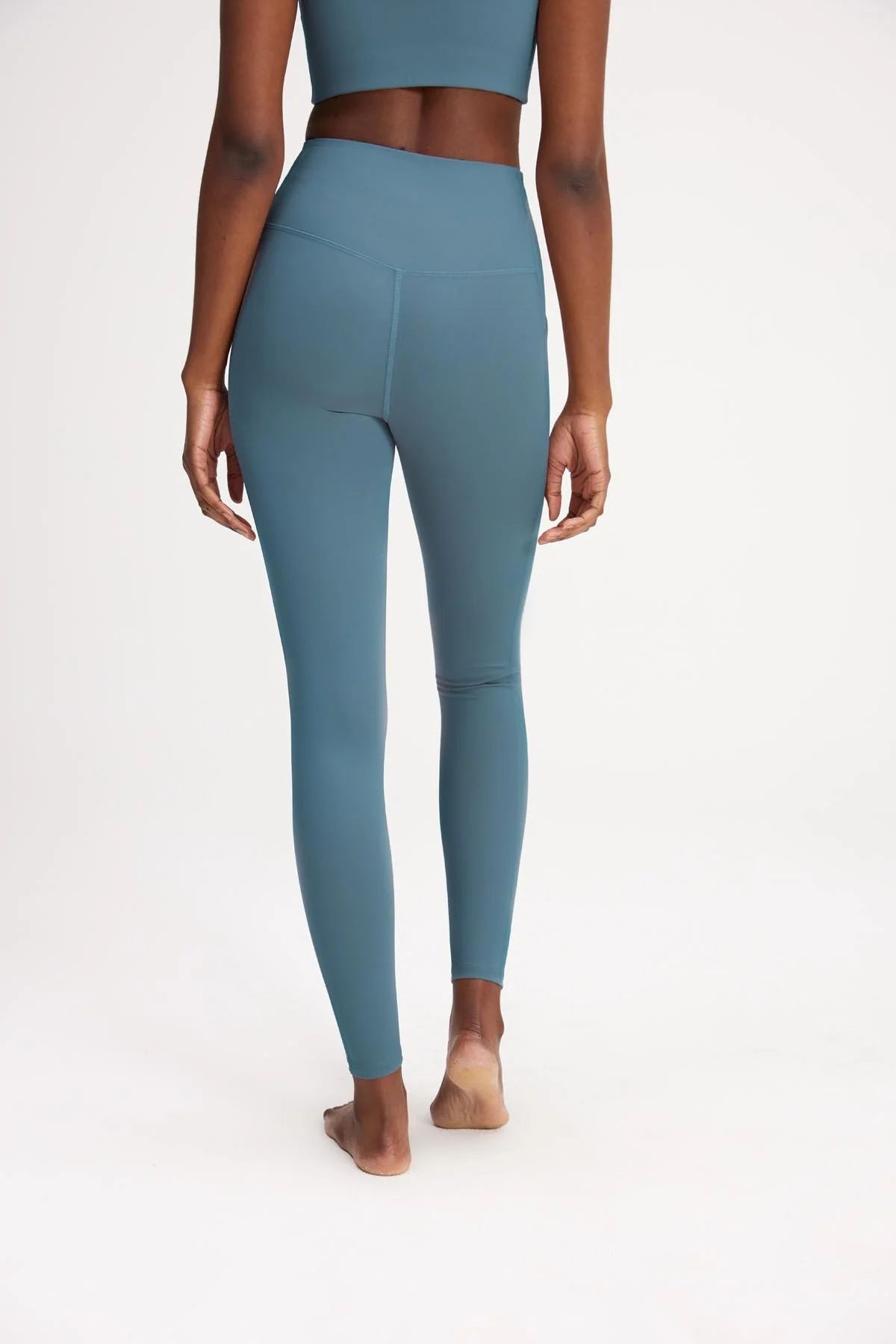 Monarch High-Rise Pocket Legging | Girlfriend Collective