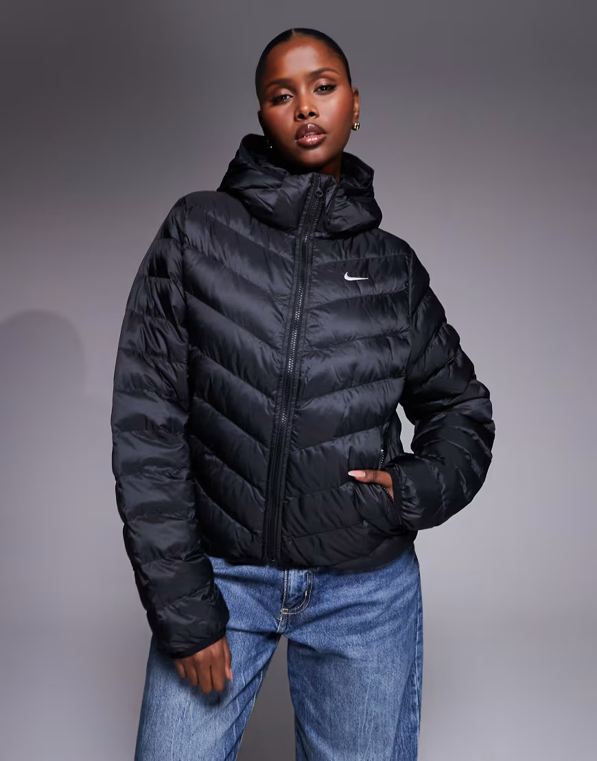 Nike Sportswear puffer jacket in black | ASOS (Global)