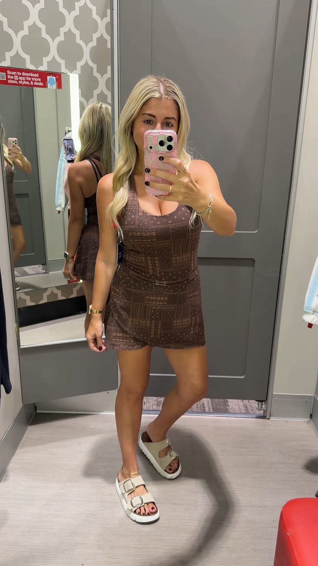 New active dress @Target 
Size small
Sandals tts
Fall Dress
Date night
Country concert
