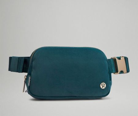 Belt bag in stock! #lululemon #beltbag #lululemonbeltbag #trending

#LTKGiftGuide #LTKunder50