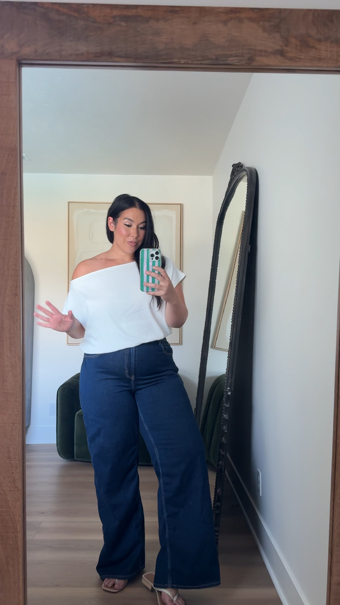 Jeans on sale
Midsize casual outfit size 16 
Size large top

#LTKootd #LTKMidsize #LTKSaleAlert