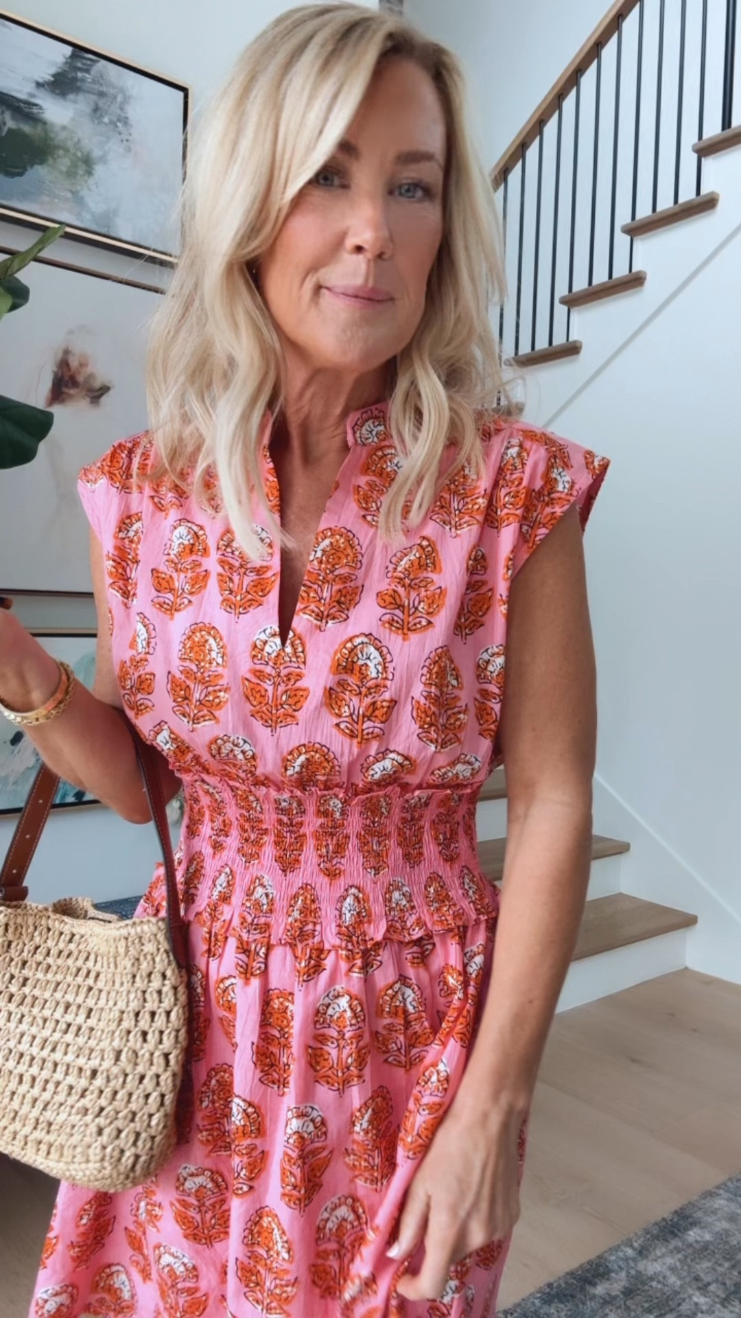 How darling in this pink cinched dress! Perfect for summer weather

Dress: XS 