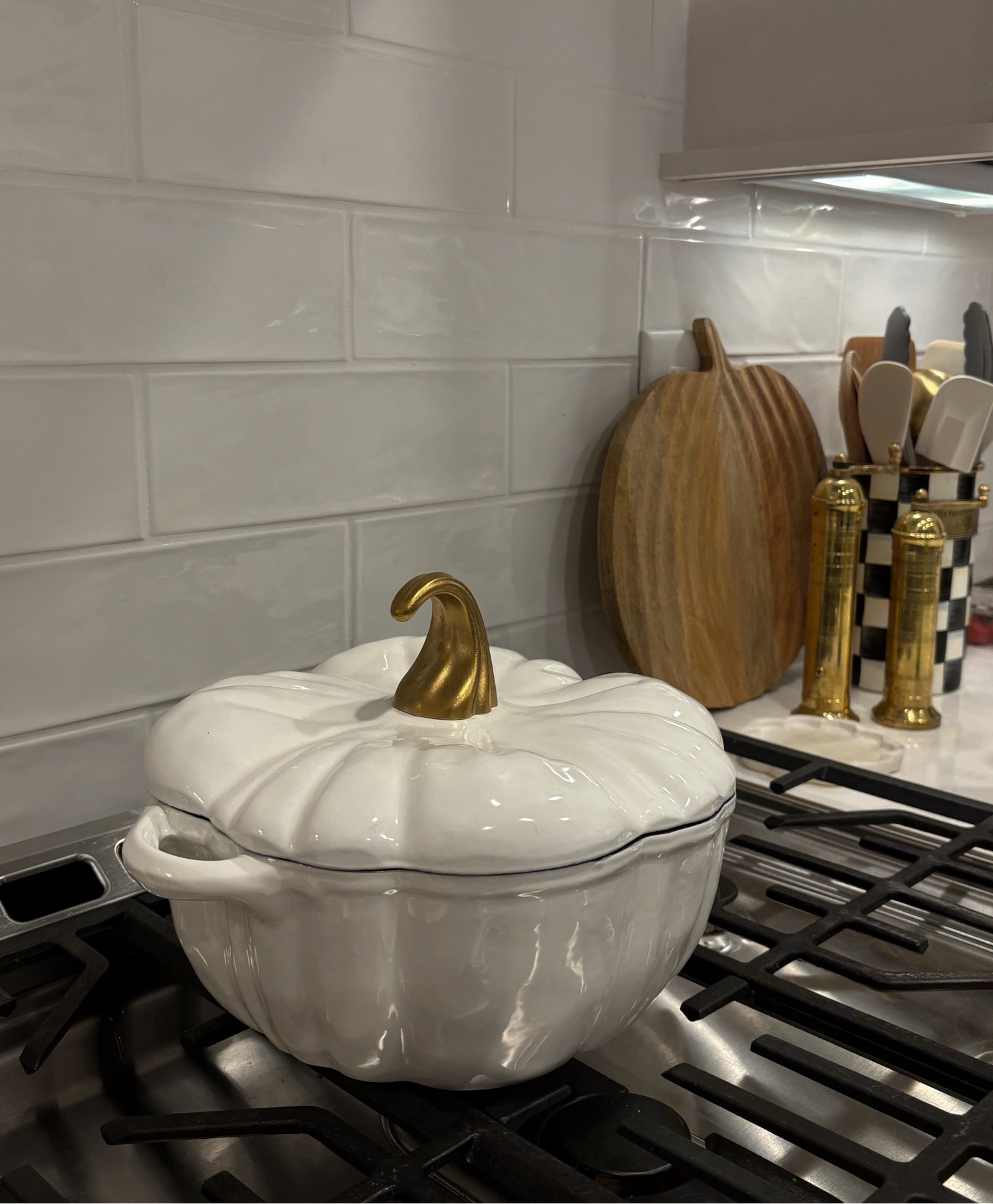 Fall kitchen decor 

#LTKFindsUnder50 #LTKHome #LTKParties