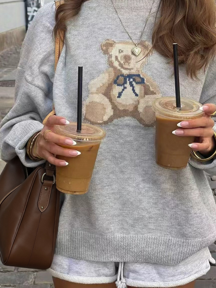 2025 Nuevo Suéter De Punto Con Gráfico De Oso De Peluche Lindo En Estilo Vintage Y Colorblock Para Otoño/Invierno, Blusas Básicas Con Estampado De Animales Para Mujer, Blusas Para Salir, Ropa De Mujer Para Otoño, Estilo Coreano, Mujeres Modestas, Mujeres Para Fiesta, Mujeres Y2K, Blusas Para Salir, Mujeres Para Conciertos, Mujeres Para Citas Nocturnas | SHEIN