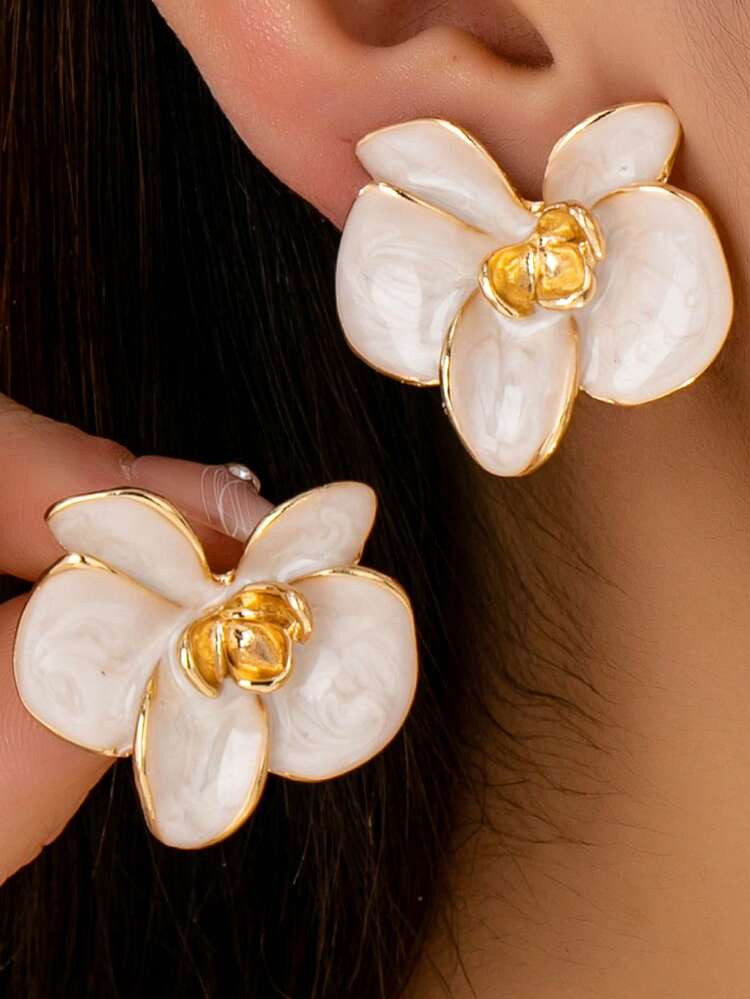 1 Pair Fashionable 3D Luxurious Alloy Coated Butterfly Orchid Flower Stud Earrings | SHEIN