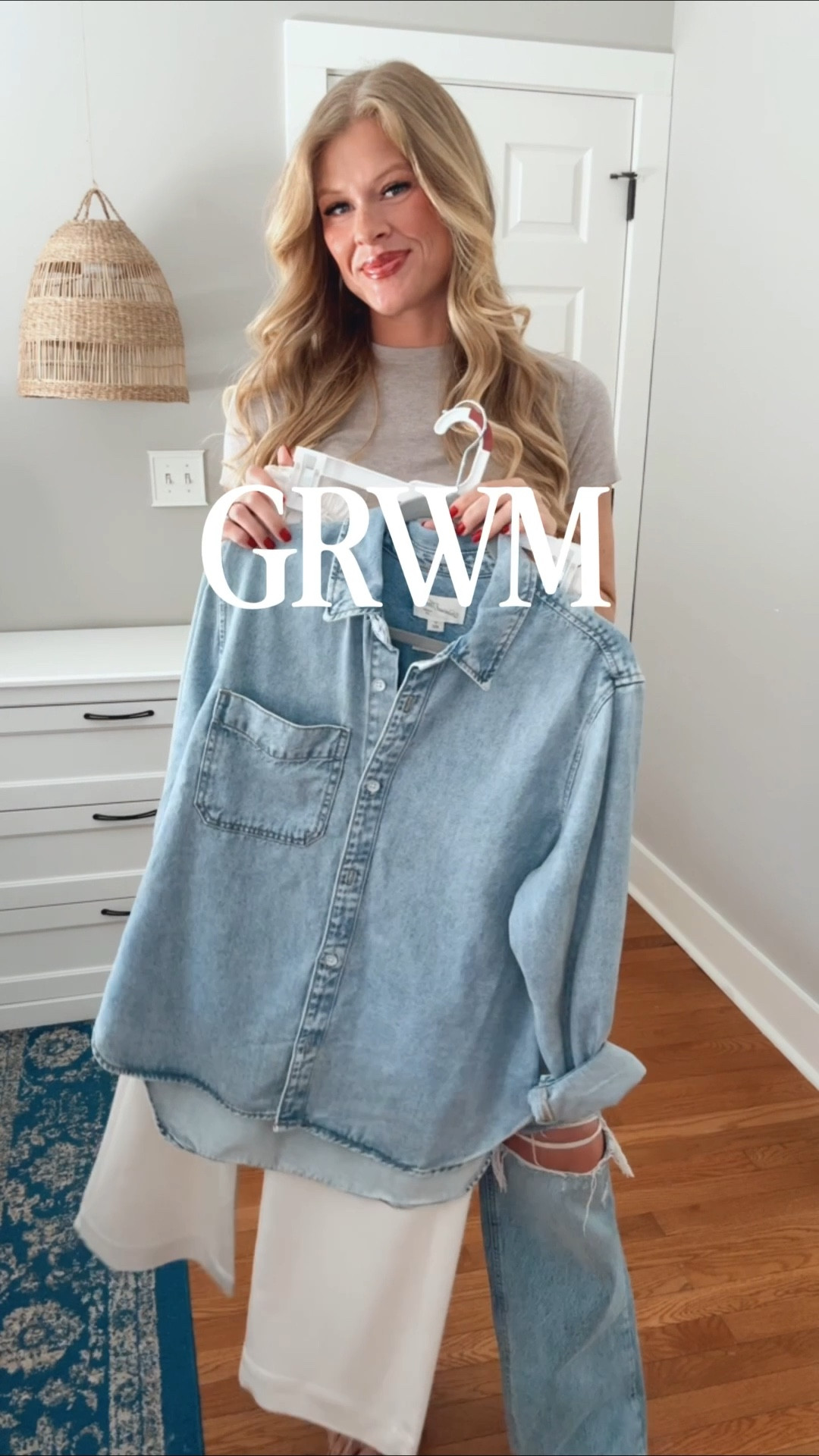 This outfit just screams spring and I’m here for it! This denim top will 100% be worn on repeat and the pants come in 3 lengths 👏🏼

Wearing size medium in the top and size small long in the pants! 

#casualoutfits #casualoutfitideas #momstyle #springstyle #targethaul

#LTKgrwm #LTKBeauty #LTKTall