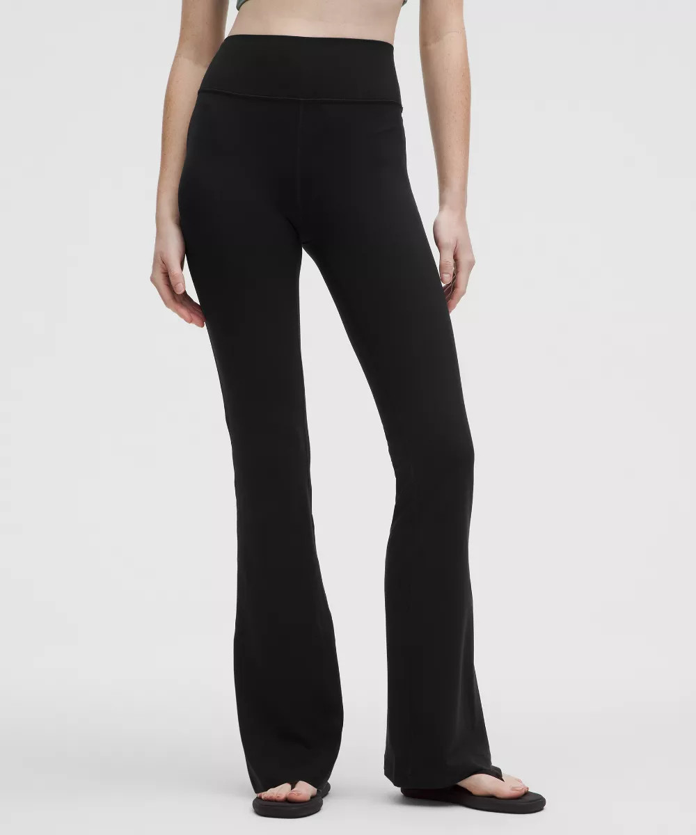 Groove Hose mit ausgestelltem Bein und hohem Bund aus Nulu   Kurz | lululemon DE