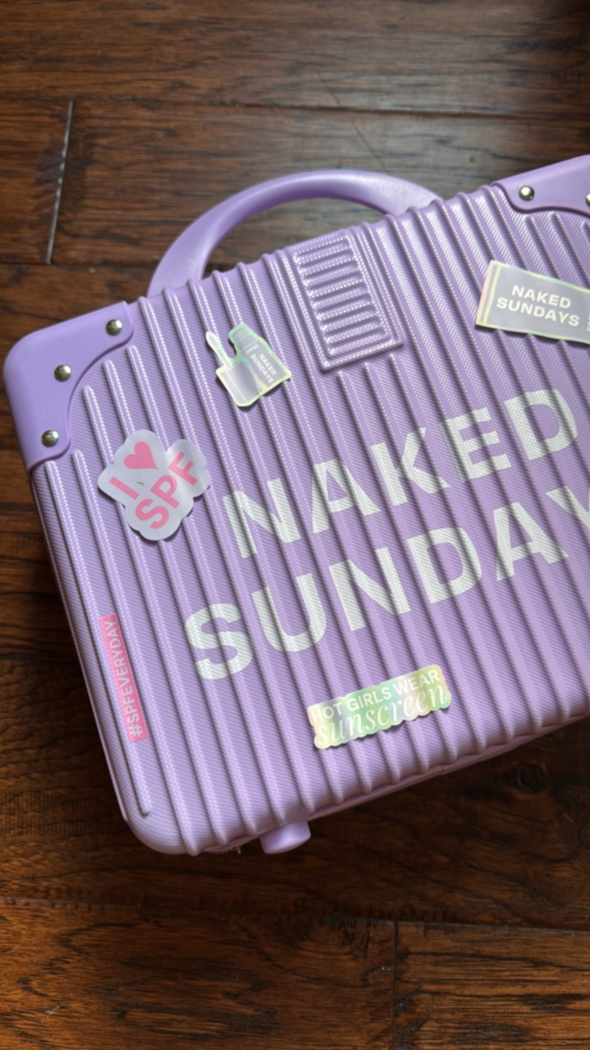 Naked Sunday Makeup case💜

#LTKBeauty