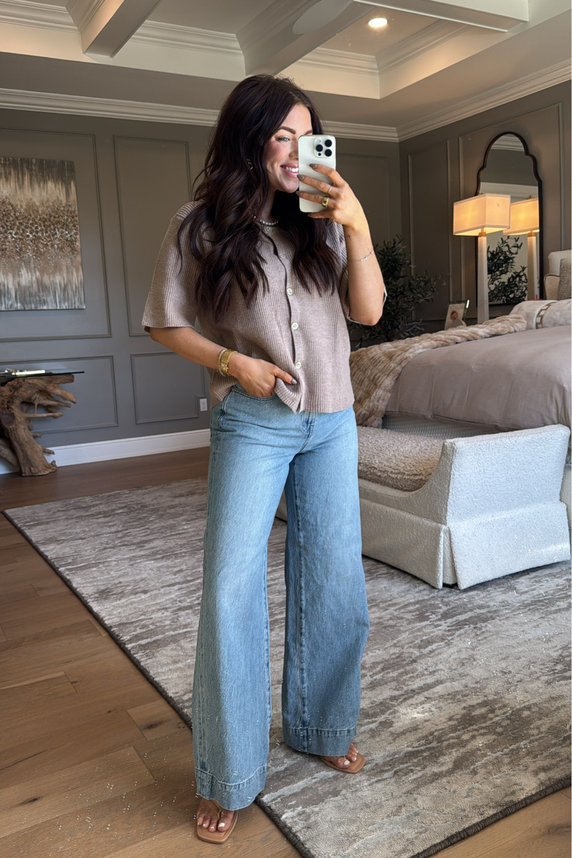 Size a small in top and 26 in jeans (: 

#LTKPetite #LTKFindsUnder100 #LTKStyleTip