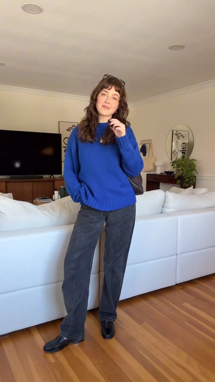 The Donni cotton cashmere crewneck is amazing. Wearing a size small, it runs oversized! 

#LTKootd