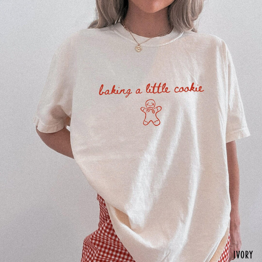 Baking A Little Cookie Christmas Pregnancy Reveal Shirt Comfort Colors Baby Announce Tee Expectin... | Etsy (US)