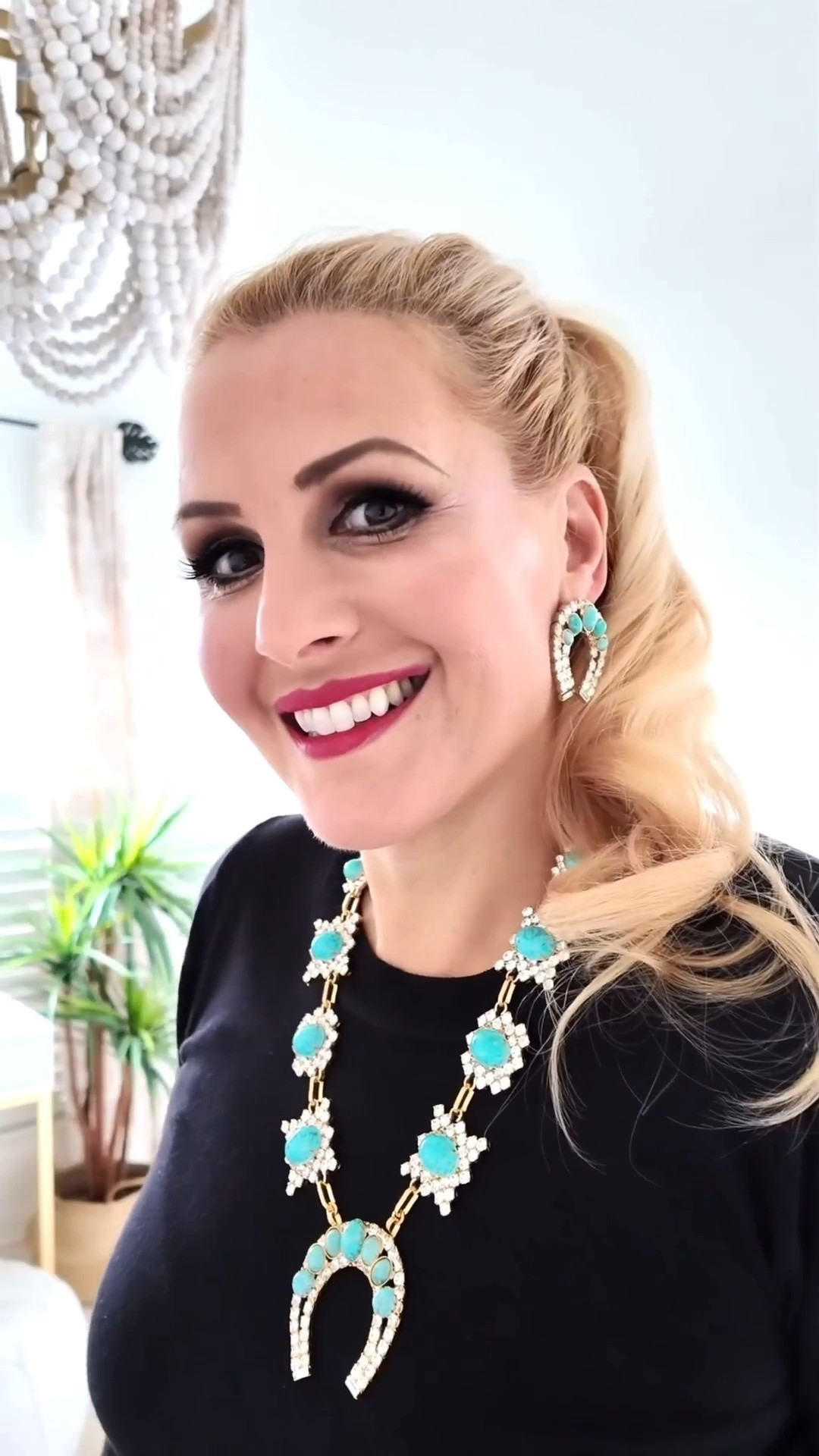 Check out these turquoise accessories I’m using to glam up my black suit for the fall season!

Blazer medium
Crewneck sweater medium 
Pants 32


Follow my LTK @jtstjtst11 on the @shop.LTK app to view this post and get my exclusive app-only content!

#LTKSeasonal #LTKOver40 #LTKSaleAlert #LTKTravel #LTKgrwm #LTKootd #LTKMidsize #LTKvlog #LTKU #LTKWorkwear