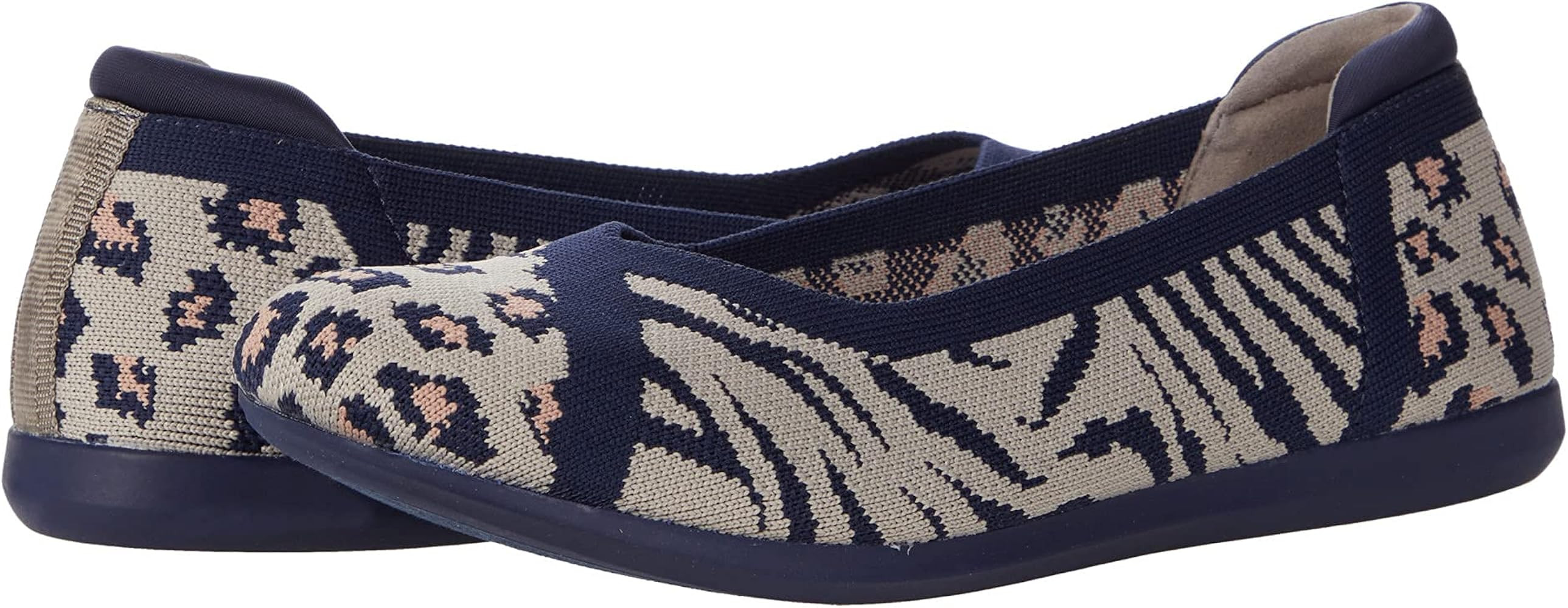 Clarks | Amazon (US)