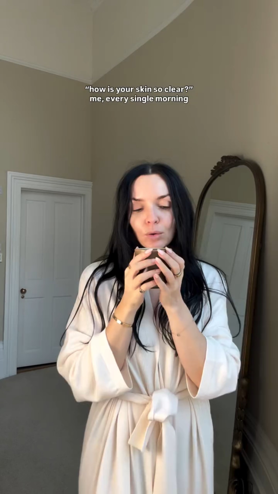 People always ask how my skin is this clear at 47… and honestly, it’s not “one product,” it’s a morning routine I’ve built over years.

I treat my face the same way I treat my health, consistency, ingredients that actually do something, and a bit of science behind every step.

From peptides and vitamin C, to omegas and SPF, it’s not quick, but it works. My routine takes less time than scrolling TikTok, and it’s a lot more useful.

And yes… maybe this is why I don’t have a husband. But at least my skin looks phenomenal while I wait 😜

Products Used:
@originsuk – Youthtopia Apple Butter Cleanser
@nooanceparis_int – Elite X600 Mask
Real Barrier – Extreme Toner
@drjart_uk – Ceramidin Barrier Toner
@skinceuticals – C E Ferulic
@erewhon – Liposomal Vitamin C
@oneskin.co – Eye Cream
@oneskin.co – Topical Face Serum
@naturesbestuk – Omega 3 Fish Oil
@isclinical_uk – Daily Dynamic Hydrator
@meccacosmetica – Brightening Sun Serum SPF

#skincareroutine #morningskincare #amroutine #glassskin #agelessskin #over40skin #over40beauty #47andglowing #clearatskin47 #skincaretips #skinbarrier #skinfromwithin #insideoutbeauty #vitamincserum #peptideskincare #redlighttherapy #ceramides #koreanskincareuk #ukskincarecommunity #healthcoachlife #wholefoodwellness #realbeautyover40 #spfalways #skinlongevity #dbapproved