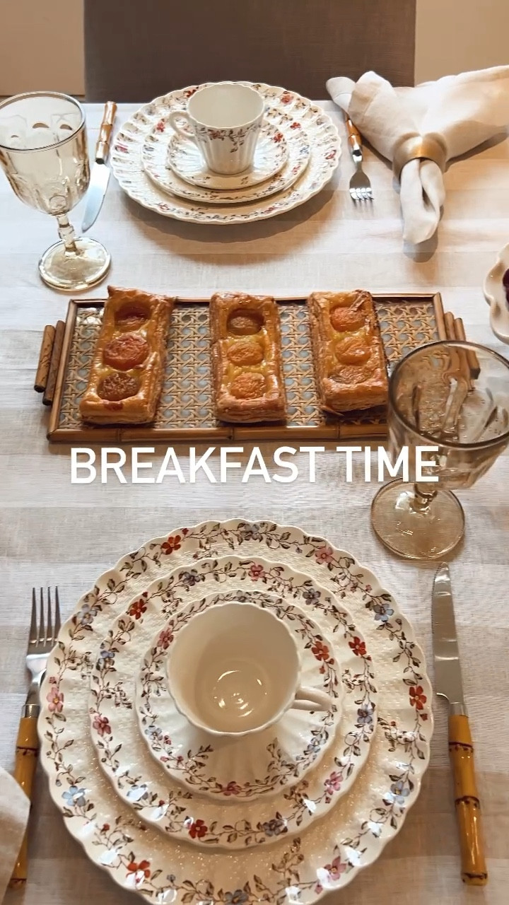 Good morning Saturday! Breakfast in style  ☕️ 

#LTKFind #LTKhome #LTKfamily