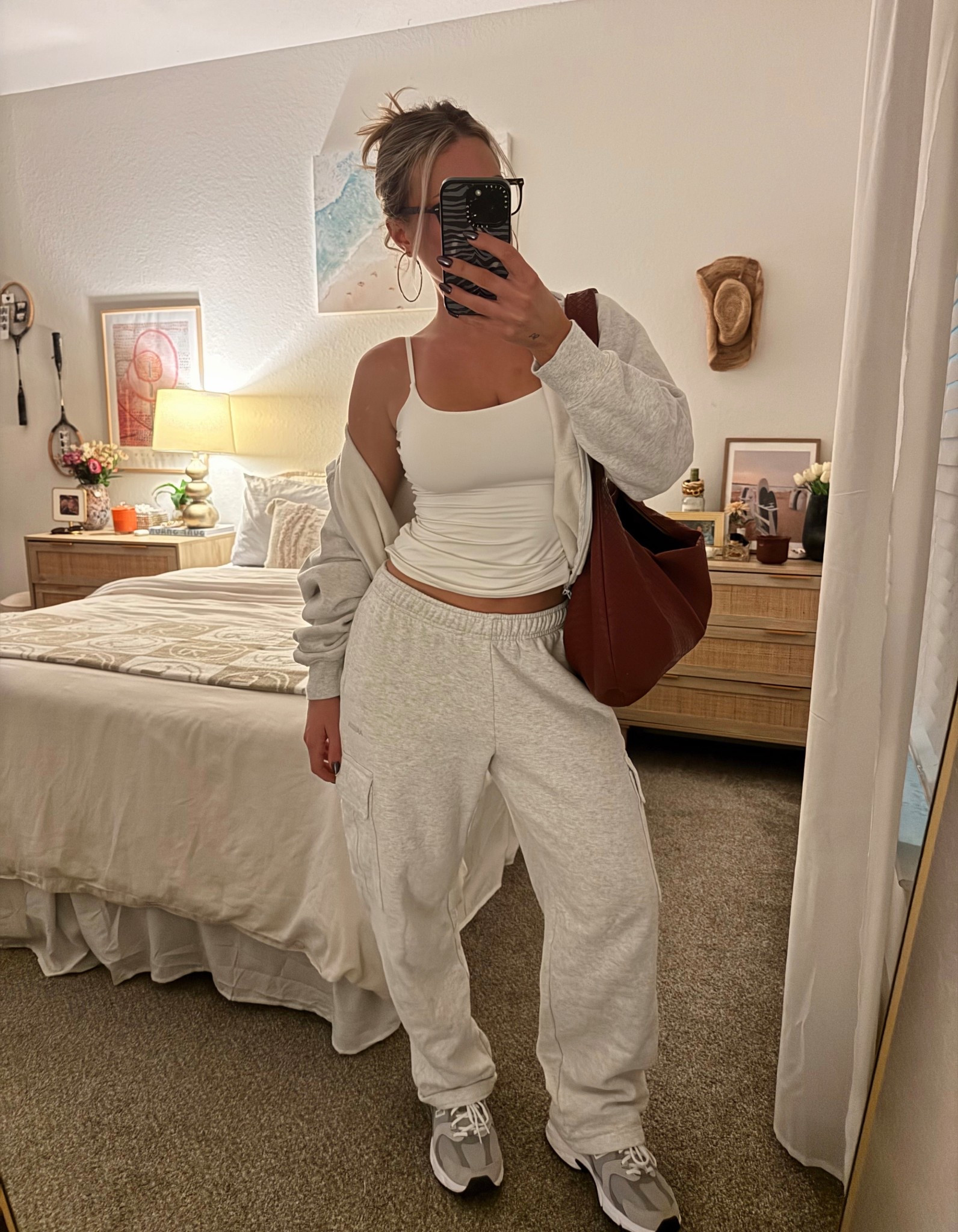 the perfectttt grey sweat set 💫💫🩶

#LTKSeasonal #LTKActive