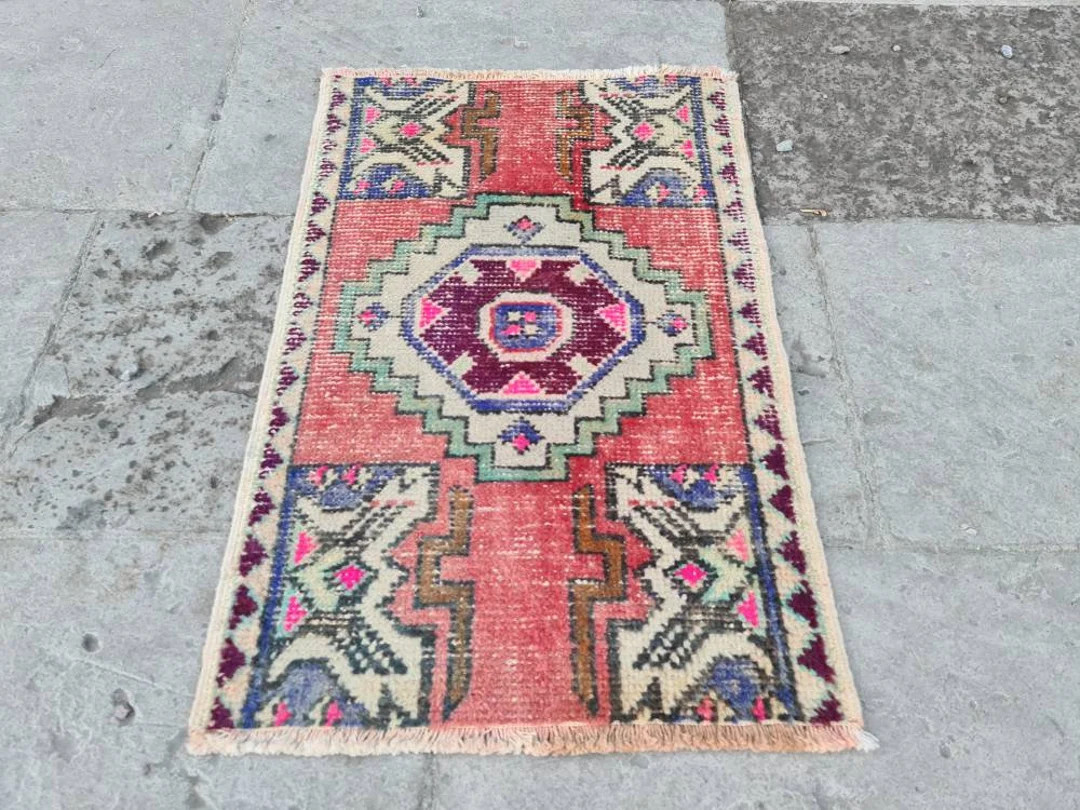 Pink Turkish Rug, Small Vintage Rug, Oriental Pink Rug, Handmade Bohemian Carpet, Retro Style Bat... | Etsy (US)