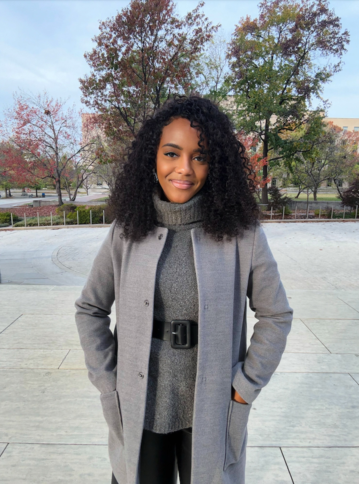 Gray is the ultimate canvas for your winter style. Gray coats are perfect for a classic monochrome look with tonal layers. 

#LTKStyleTip #LTKWorkwear