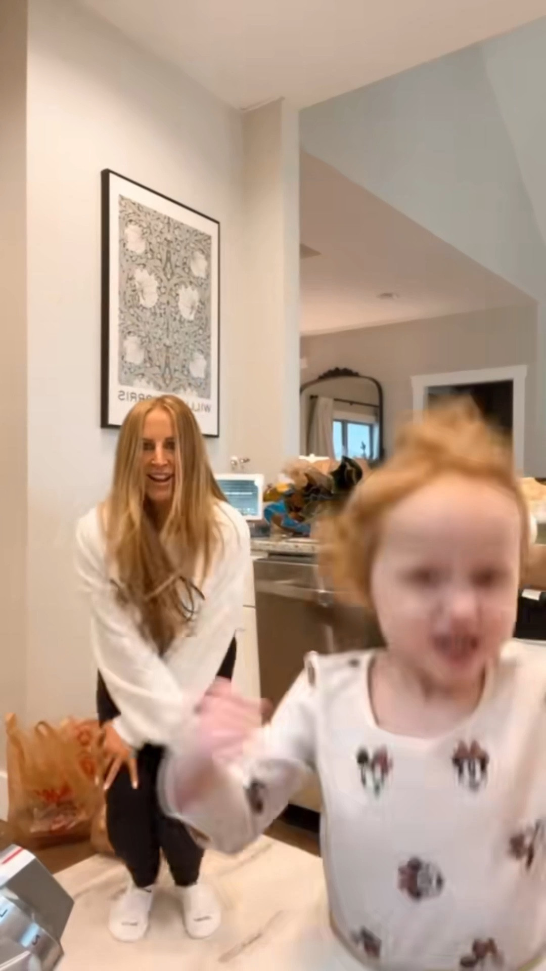 Welcome to the side of LTK where we have fun & inspire each other! I’m so happy you are here! I’m a mama to four littles and love helping others & giving them my fav style, skincare and home decor tips!!

#LTKWatchNow #LTKActive #LTKHome