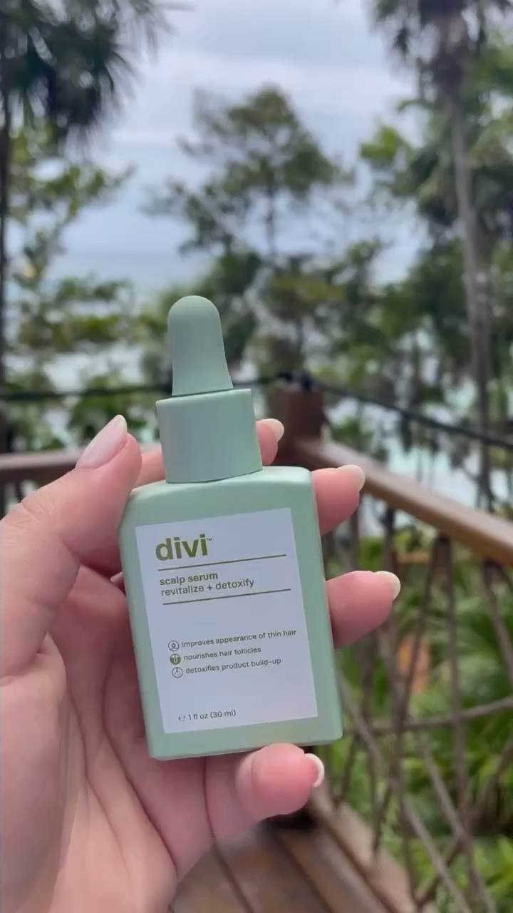 I take #DIVI everywhere I go, literally🌴❄️☔️☀️

***Also today is the last day to shop and save on the Shampoo & Conditioner bundle. Save 10% on one-time purchases, and an additional 10% off subscriptions (nearly 20% savings!) with code MOMSDAY.

#LTKsalealert #LTKtravel #LTKGiftGuide
