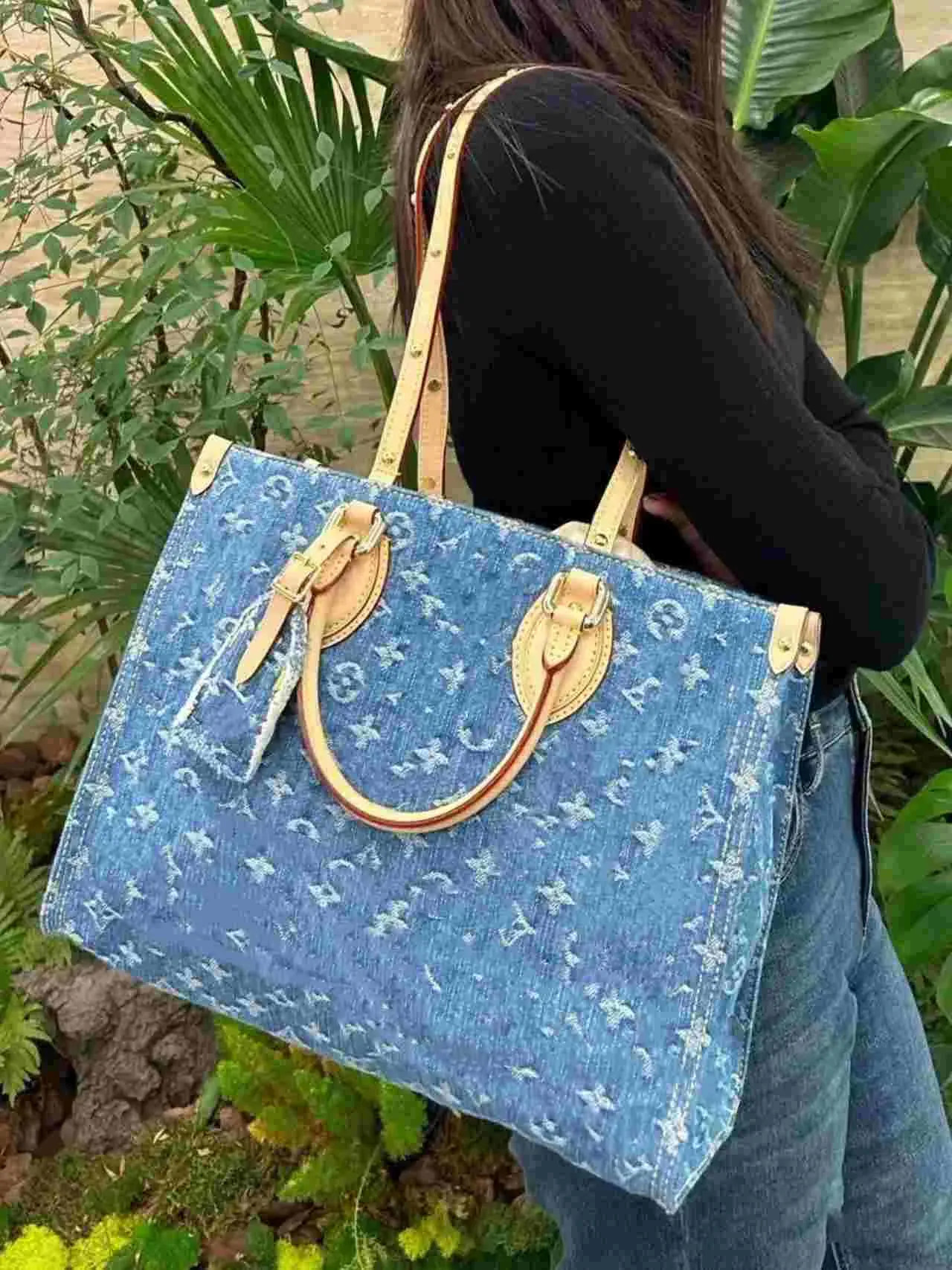 Save Big on Bulk Womens Designer Tote Bags New Designer Tote Bag Women Handbag Large Capacity Den... | DHGate