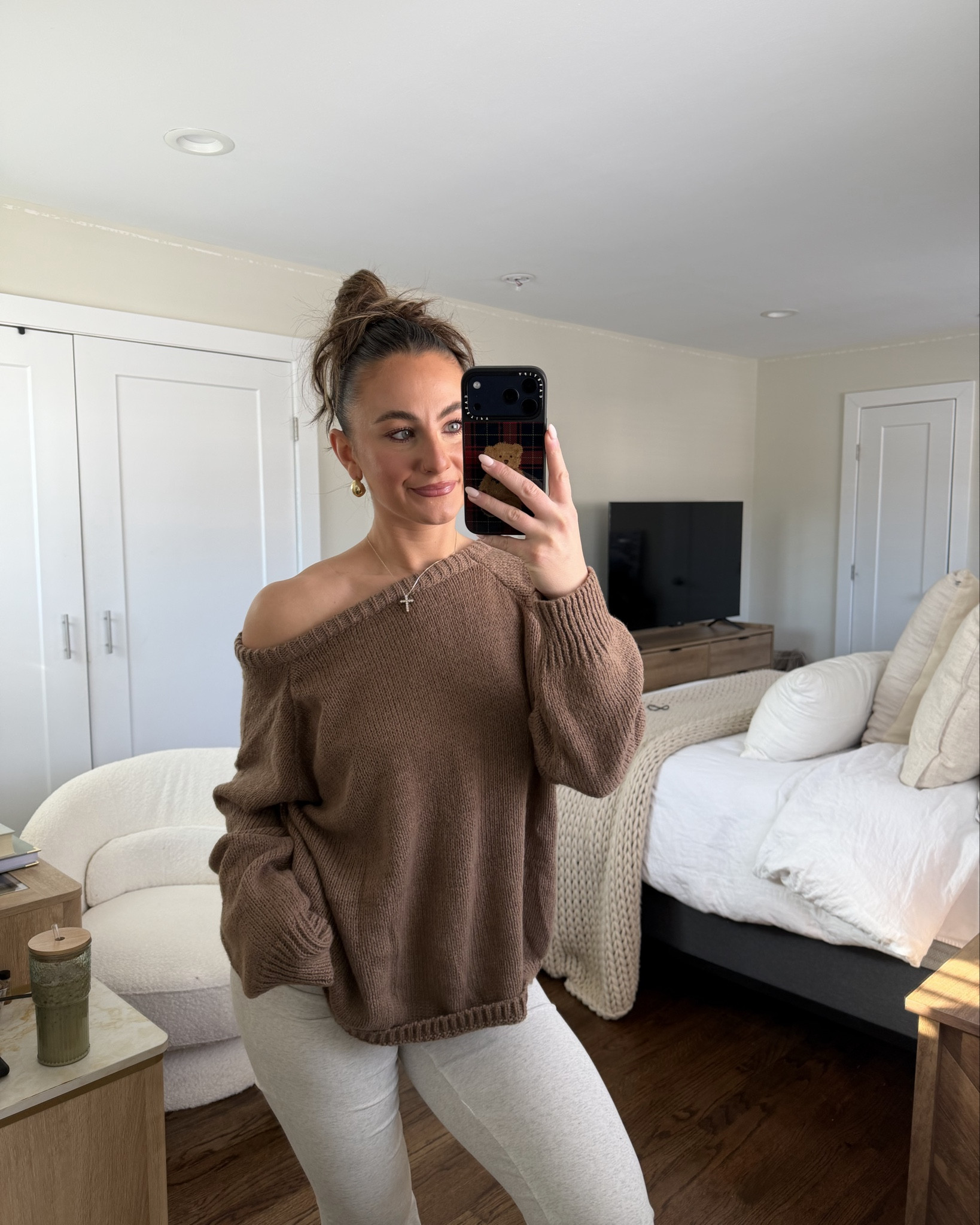 Size medium sweater & size small pants 