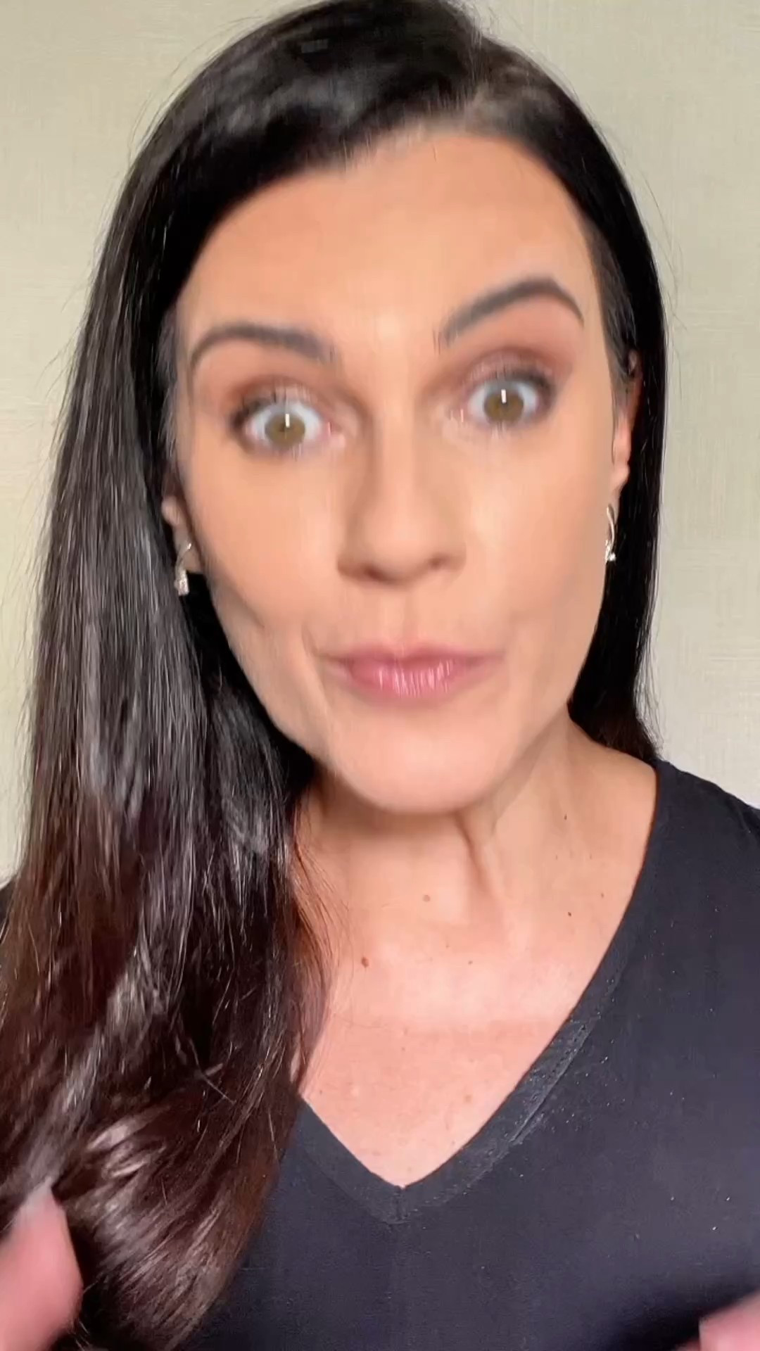  Comp aplicar contorno, blush e iluminador. 

#LTKbrasil #LTKbeleza