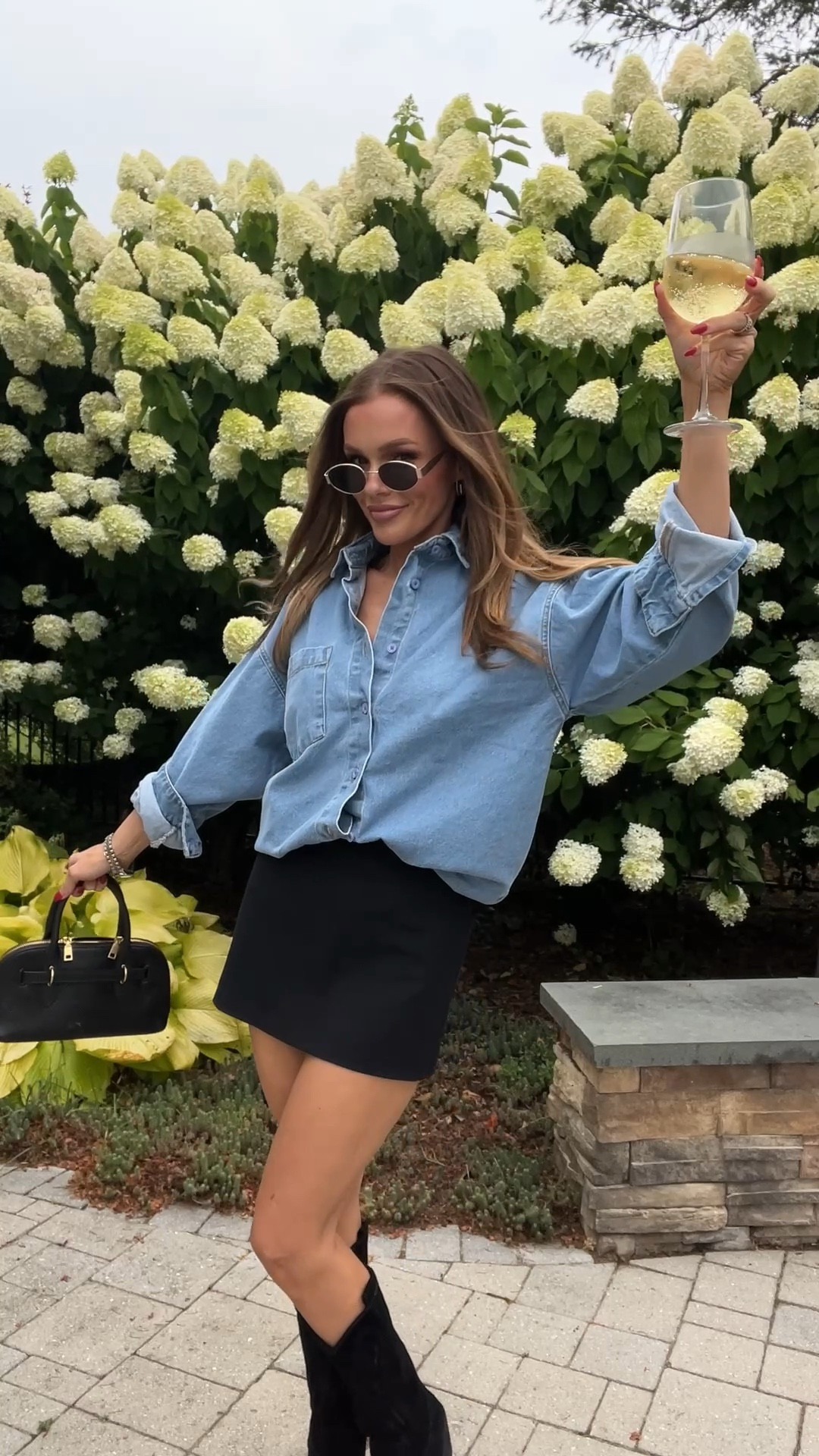 That summer to fall transition is coming in hot. Let me tell you how much easier switching into new seasons has been since creating a closet full of reliable basics 🤌🏼 

#LTKFindsUnder50 #LTKFindsUnder100 #LTKSeasonal