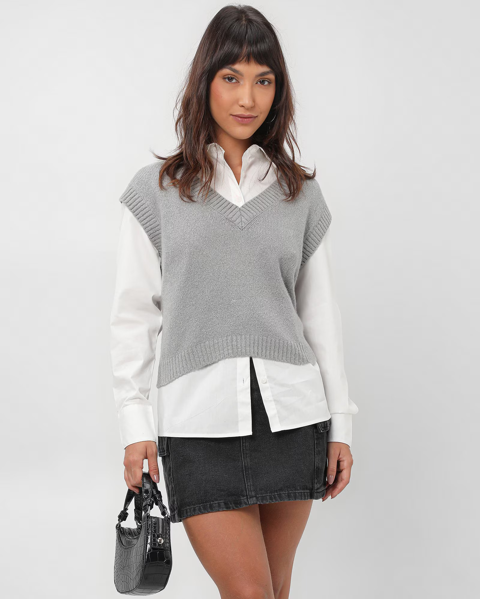 Colete feminino de tricot liso - Cinza Claro |  Pool Basics | Riachuelo (BR)