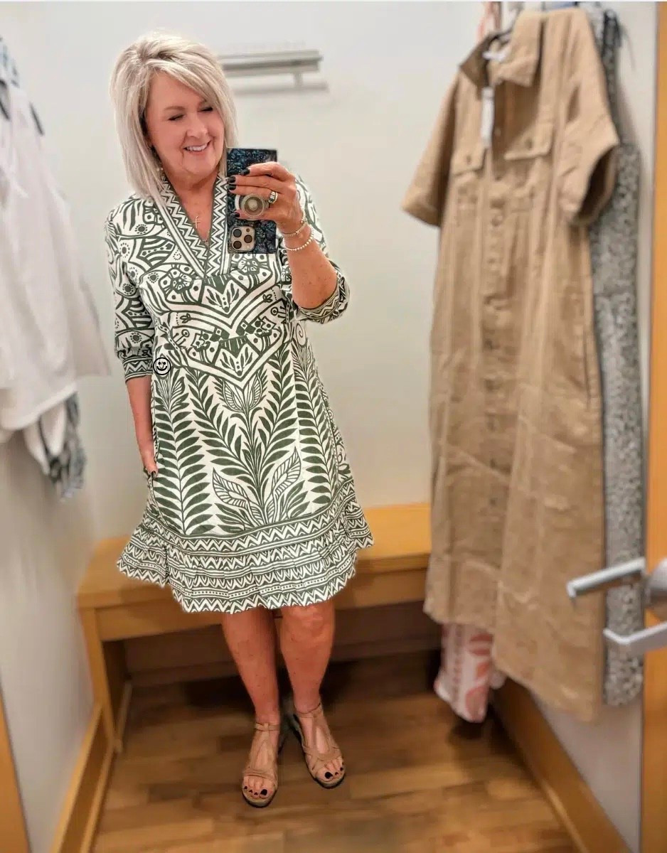 This green and white dress is perfect for moving into Fall. I am wearing a size medium and it is so easy to throw on and go while looking out together.

#LTKWorkwear #LTKOver40 #LTKootd