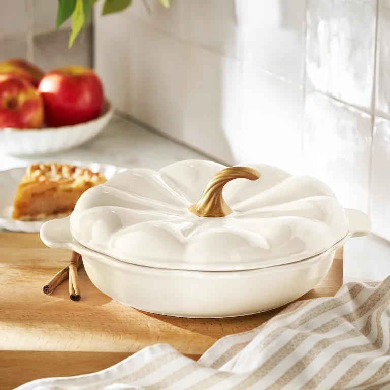 The Pioneer Woman Pumpkin Stoneware 10" Pie Dish with Lid, Linen | Walmart (US)