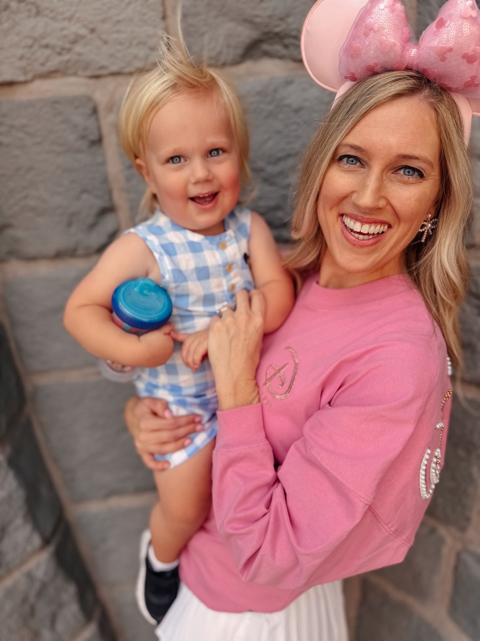 Disney mom fits 
Disney park inspo 



#LTKTravel