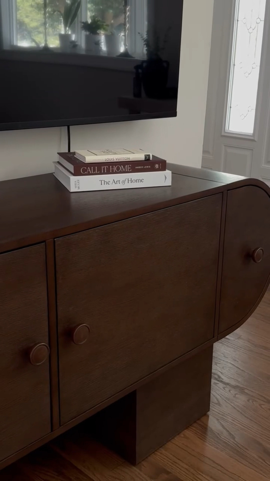 You’ll never guess where this is from… AMAZON 👀 #HomeInspo #InteriorDesign #interiorstyling #amazonhomefinds #ltkhome

#LTKStyleTip #LTKHome #LTKU