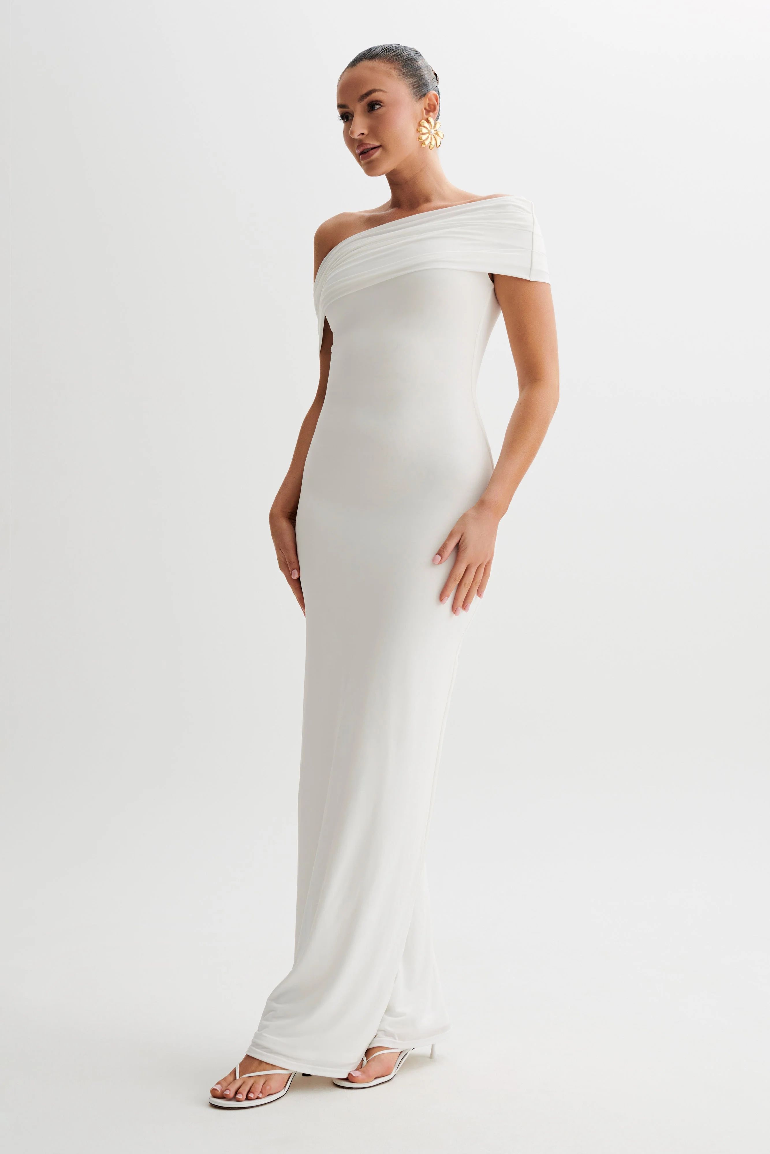 Cassandra Off Shoulder Slinky Maxi Dress - White | MESHKI US