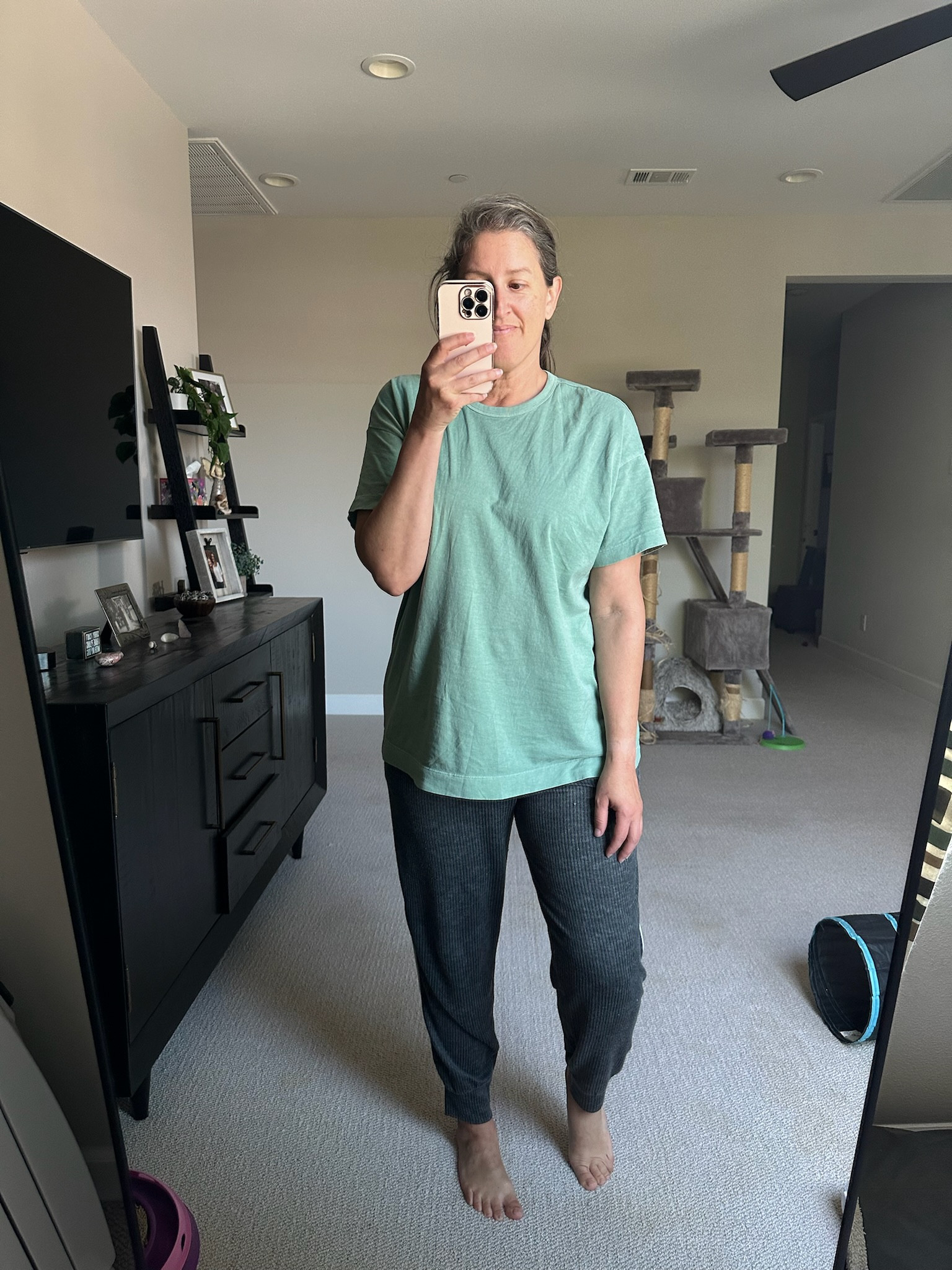 The best tee shirts from @oldnavy are 50% off today. Great basic at an amazing price point  

#LTKMidsize #LTKSaleAlert #LTKBacktoSchool