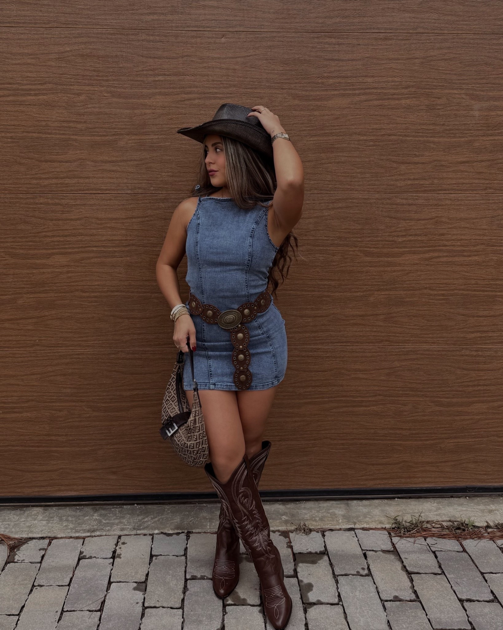 nashville outfit inspo // 🤠🤎 

#LTKPetite #LTKHoliday #LTKTravel