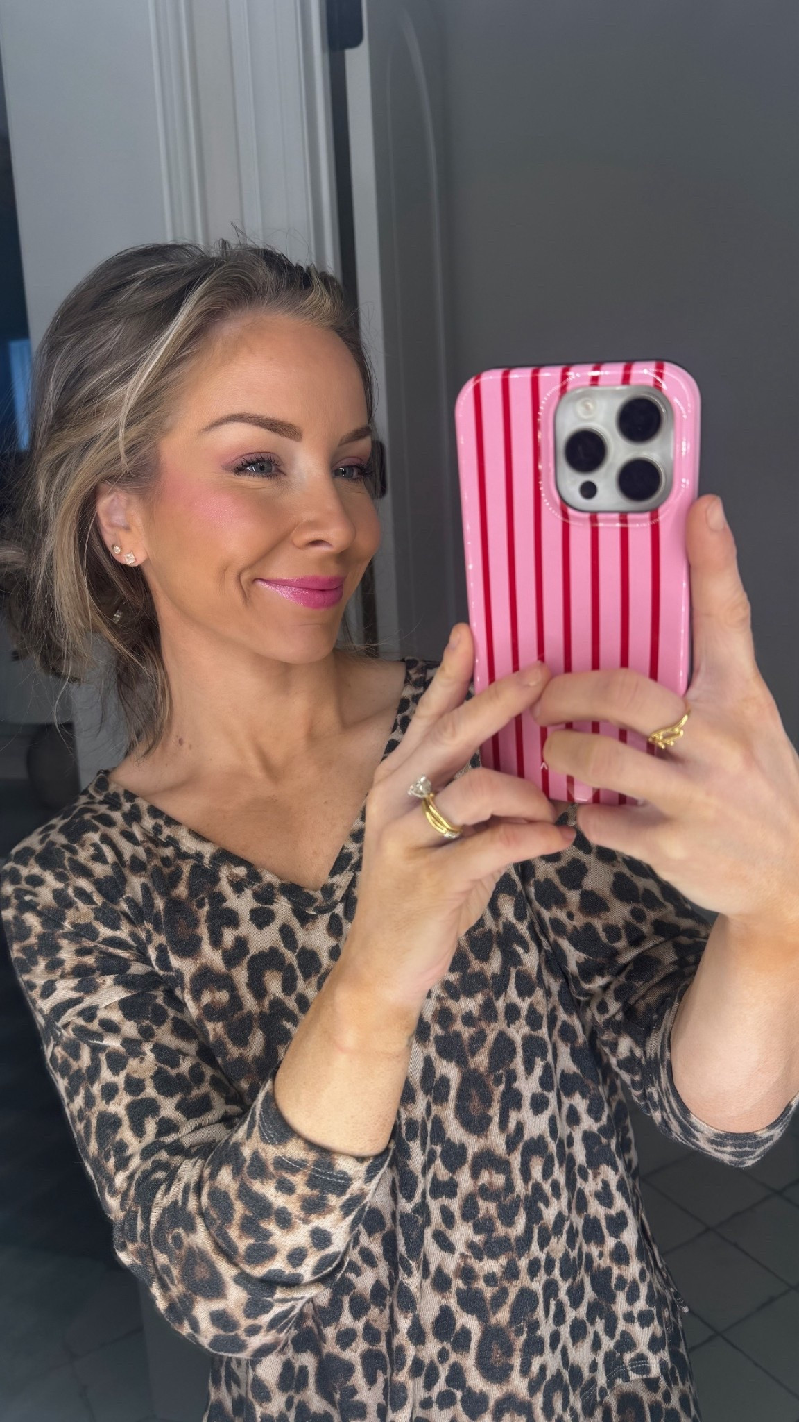 Snagged NEW products. Loving them so much.  The foundation is TOO DARK for my skin, but WOW- the coverage is amazing and it leaves such a pretty glow. I finally snagged an eyebrow pallet too! #winning  

#LTKmorningroutine